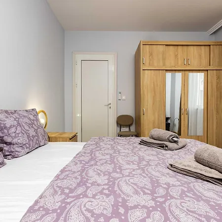 Cozy Floor From A House Near The Center By Flat Mаnager 別荘 *