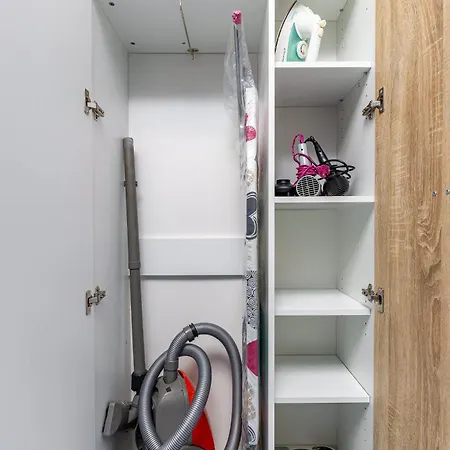 Cozy Floor From A House Near The Center By Flat Mаnager 度假居