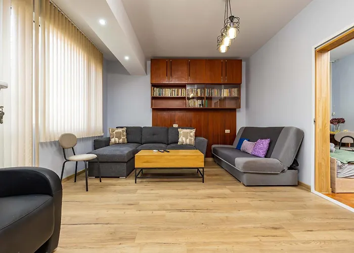 Cozy Floor From A House Near The Center By Flat Mаnager *