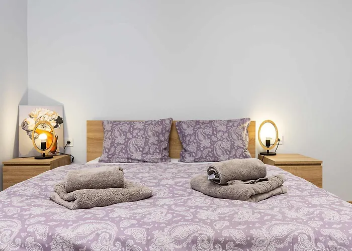 Cozy Floor From A House Near The Center By Flat Mаnager 別荘