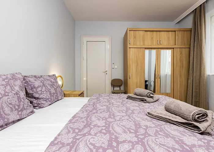 Cozy Floor From A House Near The Center By Flat Mаnager 度假居 *